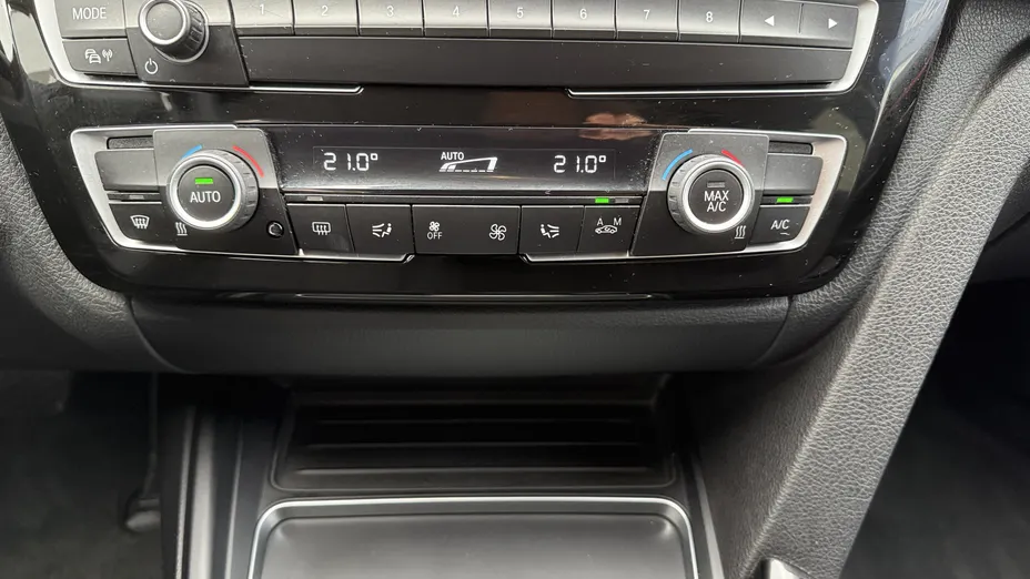 BMW Seria 3 320d xDrive Sport Line aut