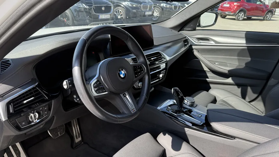 BMW Seria 5 520d xDrive mHEV M Sport sport-aut