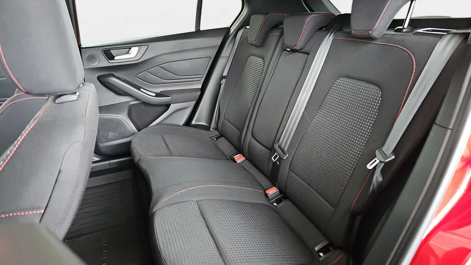 FORD Focus Focus 1.0 EcoBoost mHEV ST-Line X aut