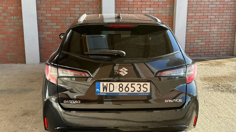 SUZUKI Swace Swace 1.8 Hybrid Premium Plus CVT