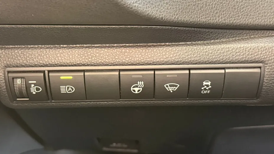 SUZUKI Swace Swace 1.8 Hybrid Premium Plus CVT