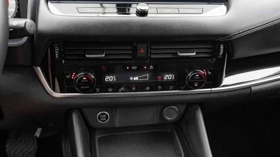 NISSAN Qashqai Qashqai 1.3 DIG-T mHEV N-Connecta Xtronic