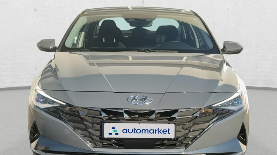 HYUNDAI Elantra Elantra 1.6 Executive CVT