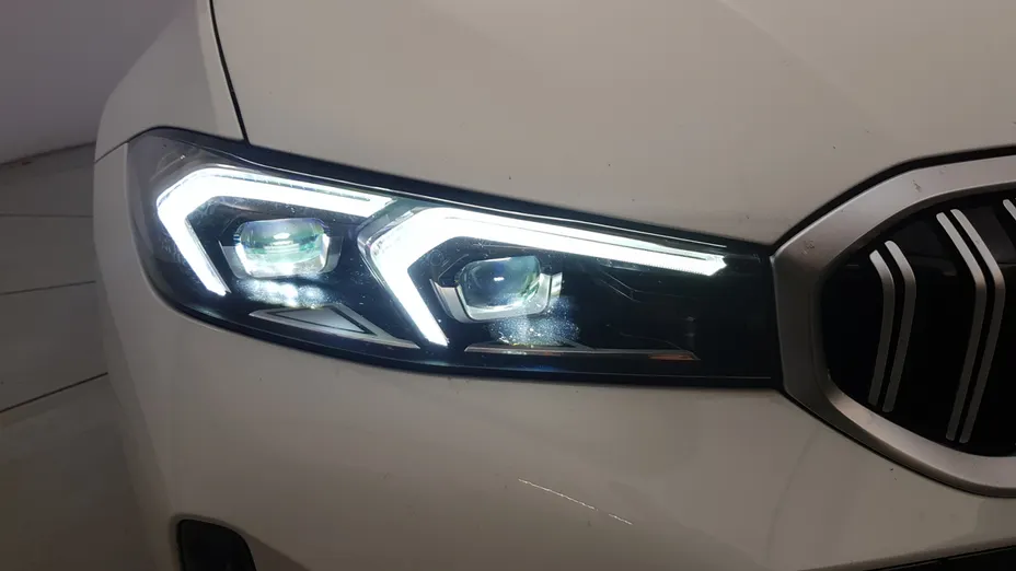 BMW Seria 3 318i M Sport aut