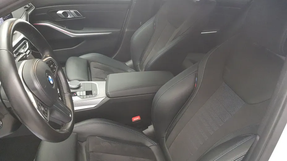 BMW Seria 3 318i M Sport aut