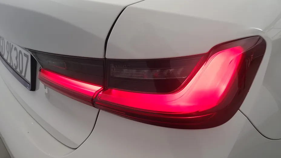 BMW Seria 3 318i M Sport aut