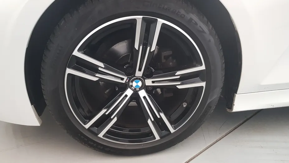 BMW Seria 3 318i M Sport aut