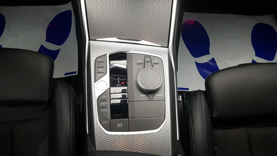 BMW Seria 3 318i M Sport aut