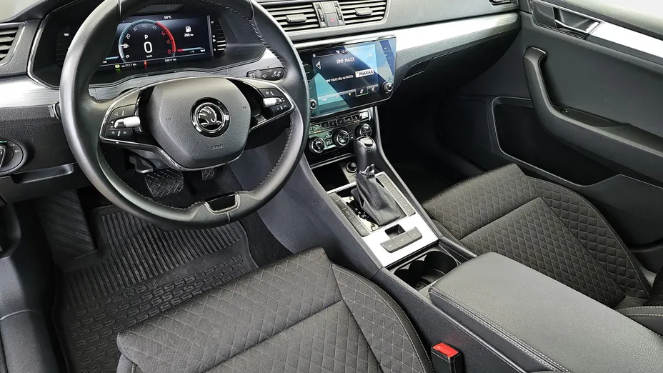 SKODA Superb Superb 2.0 TDI SCR Ambition DSG