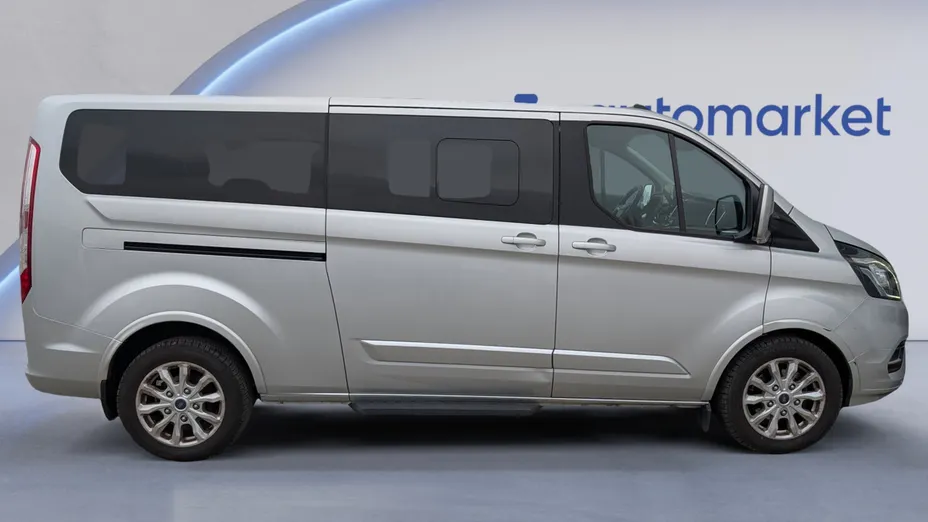 FORD Tourneo Custom Tourneo Custom 2.0 EcoBlue L1 Titanium SelectShift