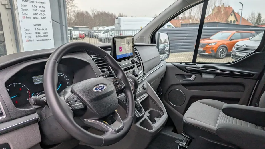 FORD Tourneo Custom Tourneo Custom 2.0 EcoBlue L1 Titanium SelectShift