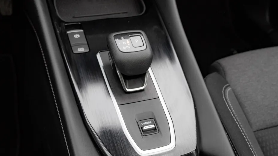 NISSAN Qashqai Qashqai 1.3 DIG-T mHEV Premiere Edition Xtronic