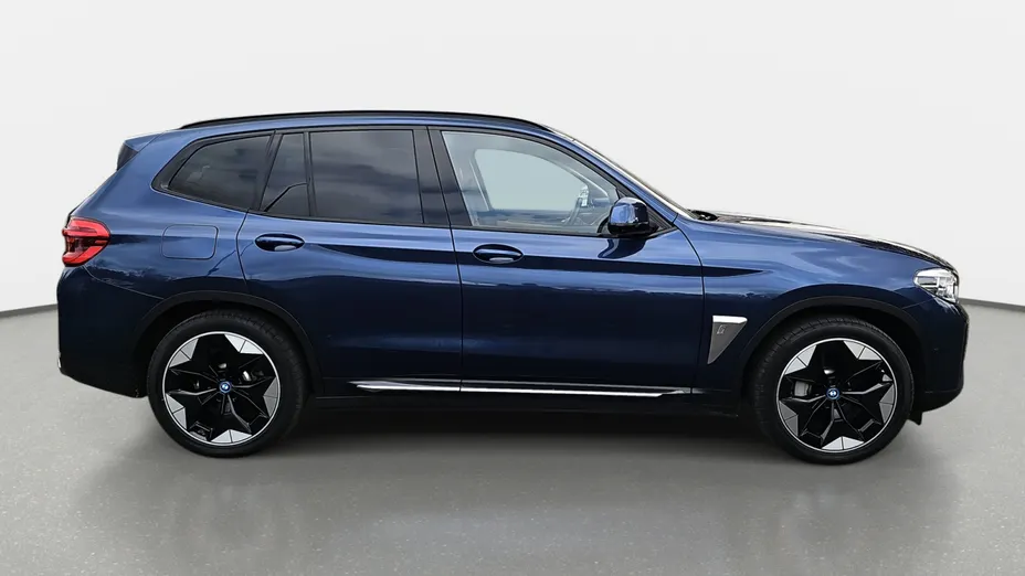 BMW iX3 iX3
