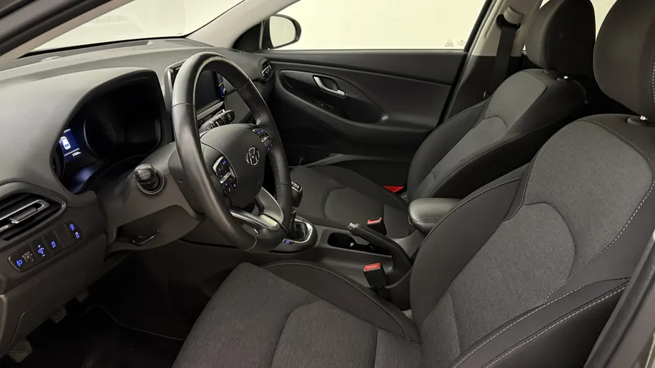 HYUNDAI i30 i30 1.5 T-GDI 48V Smart