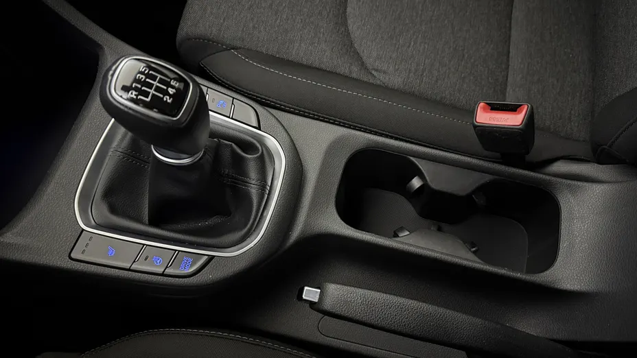 HYUNDAI i30 i30 1.5 T-GDI 48V Smart