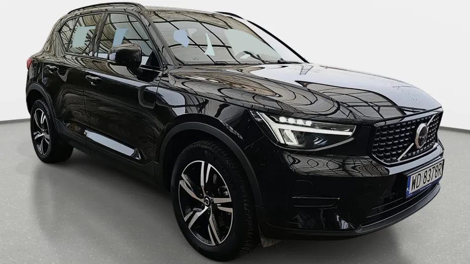 VOLVO XC40 XC40 B3 Plus Dark aut