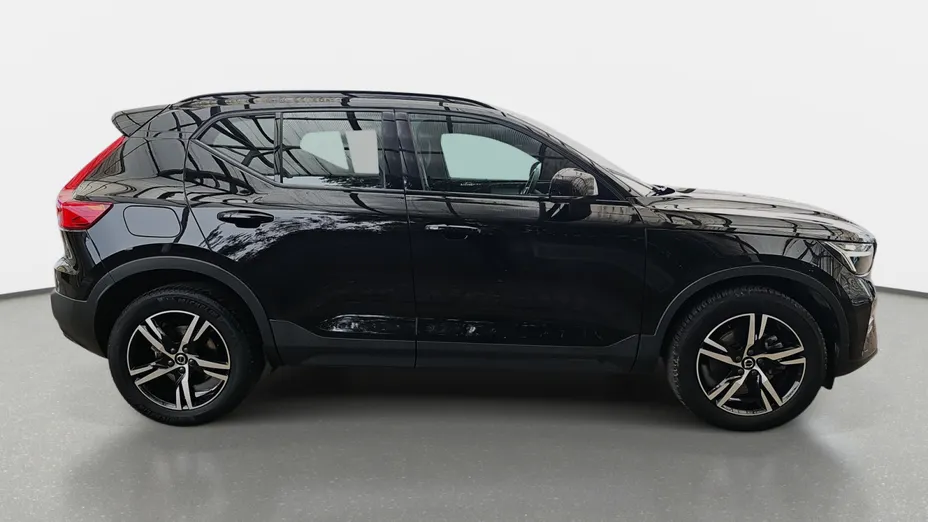 VOLVO XC40 XC40 B3 Plus Dark aut