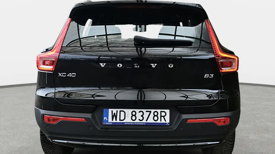 VOLVO XC40 XC40 B3 Plus Dark aut