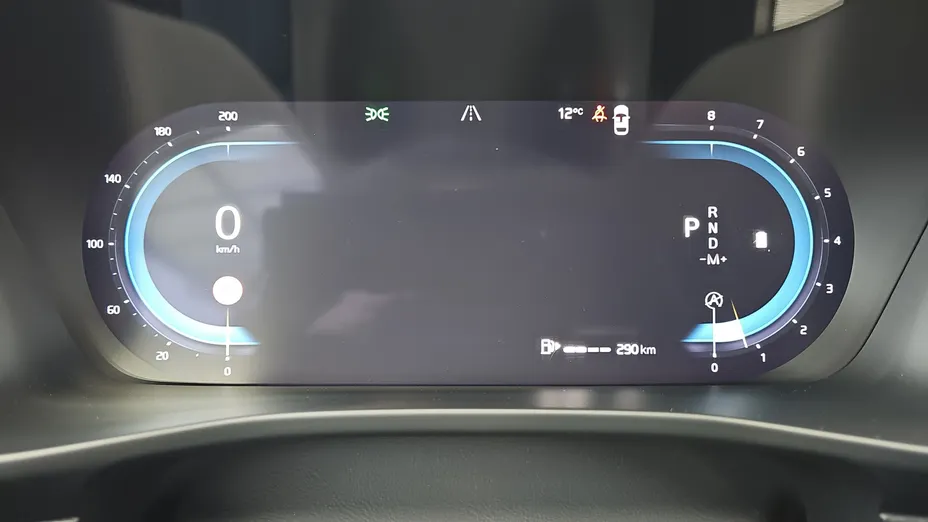 VOLVO XC40 XC40 B3 Plus Dark aut