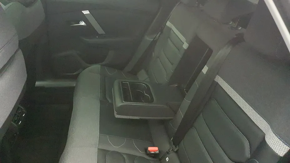 CITROEN C4 e-C4 EV136 50kWh Shine