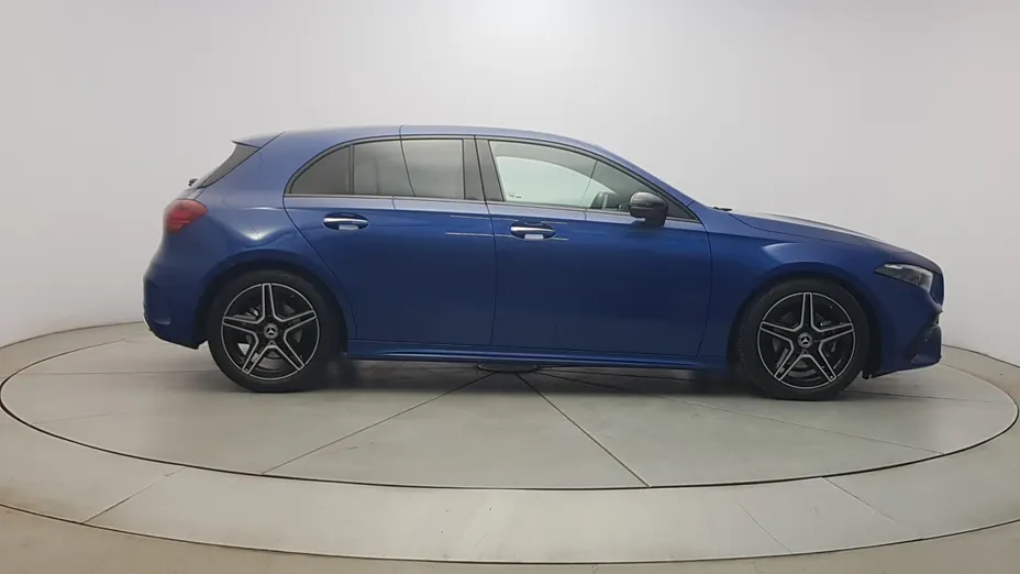MERCEDES-BENZ A Klasa A 200 AMG Line 7G-DCT