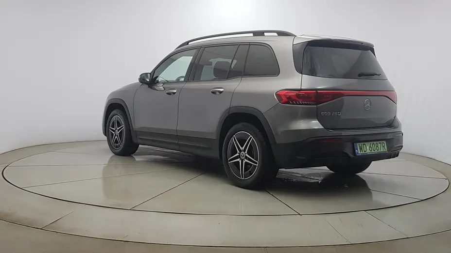 MERCEDES-BENZ EQB EQB 250 66.5kWh AMG