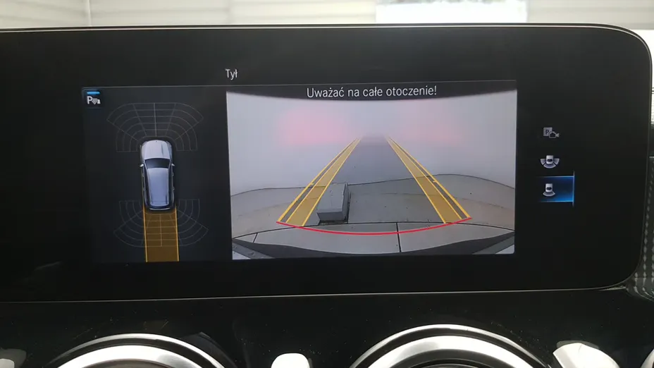 MERCEDES-BENZ EQB EQB 250 66.5kWh AMG