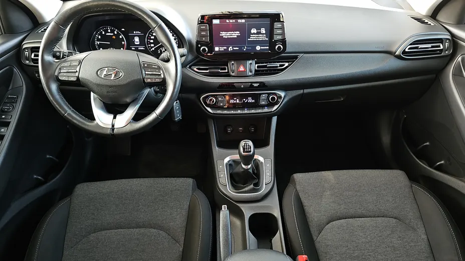 HYUNDAI i30 i30 1.0 T-GDI Smart