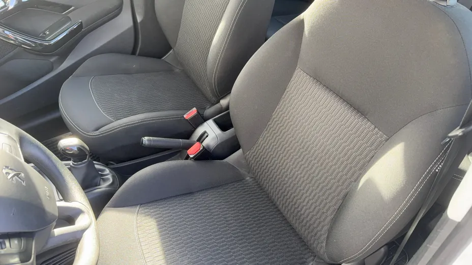 PEUGEOT 208 208 1.2 PureTech Active