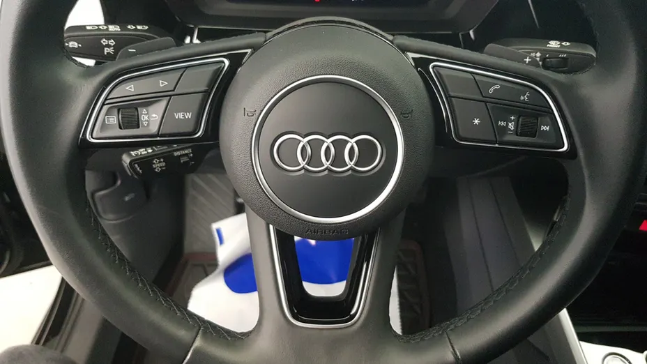 AUDI A3 A3 35 TFSI mHEV S Line S tronic