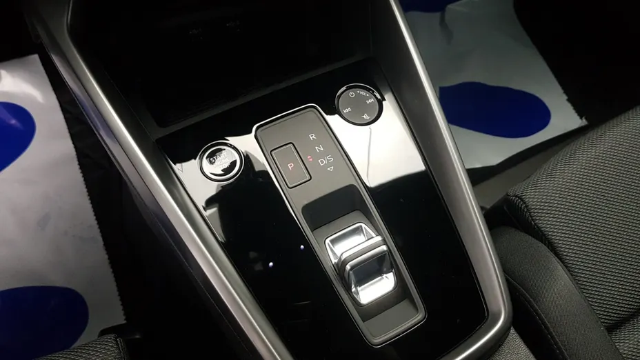 AUDI A3 A3 35 TFSI mHEV S Line S tronic