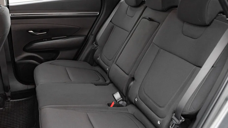 HYUNDAI Tucson Tucson 1.6 T-GDi HEV Modern 2WD