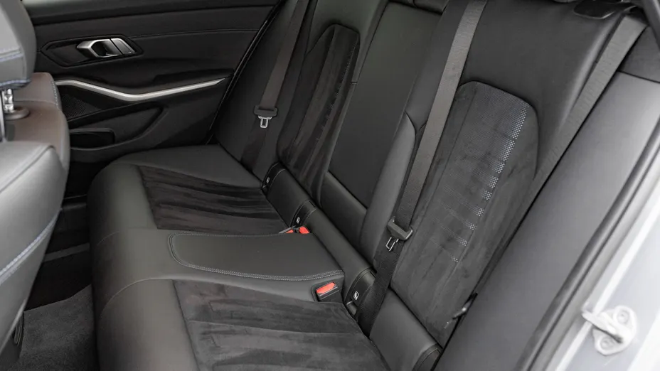 BMW Seria 3 320d xDrive mHEV M Sport aut