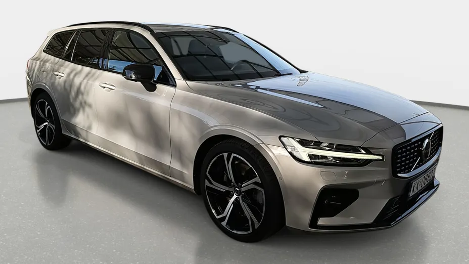 VOLVO V60 V60 B5 B AWD Plus Dark aut