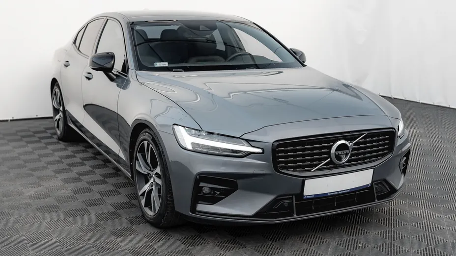 VOLVO S60 S60 B4 B R-Design aut