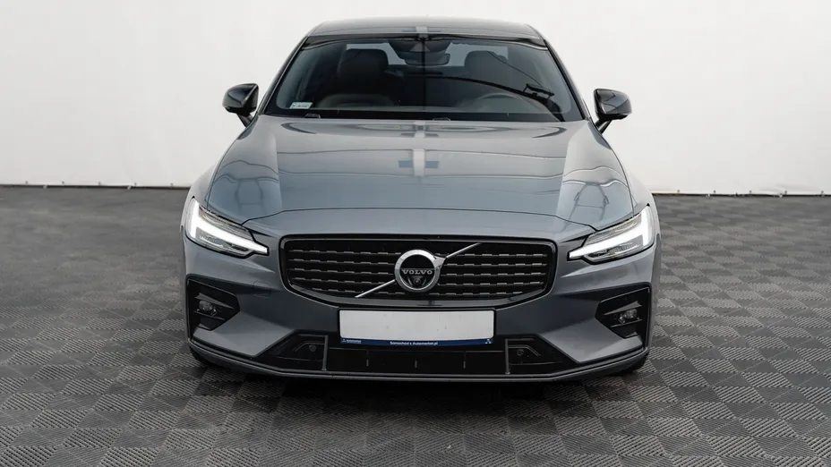 VOLVO S60 S60 B4 B R-Design aut
