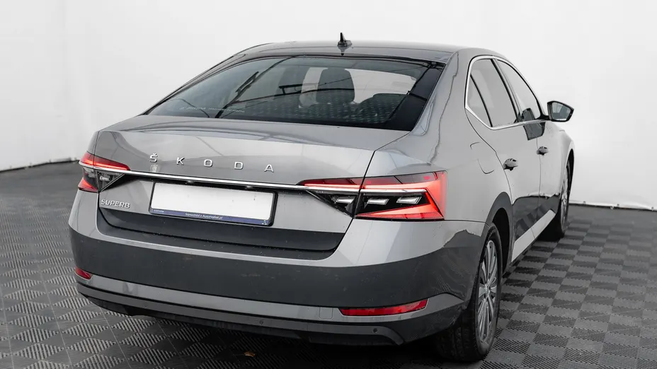 SKODA Superb Superb 2.0 TDI SCR Style DSG
