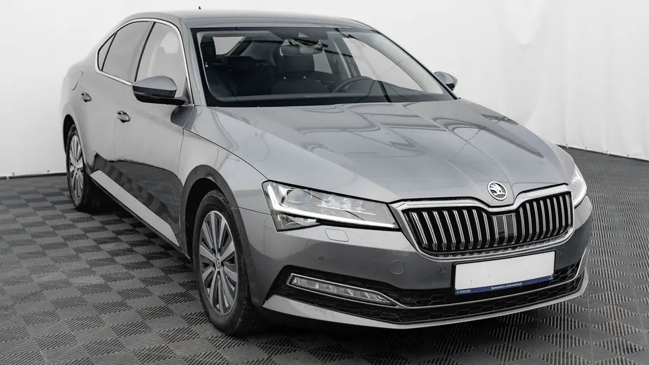 SKODA Superb Superb 2.0 TDI SCR Style DSG