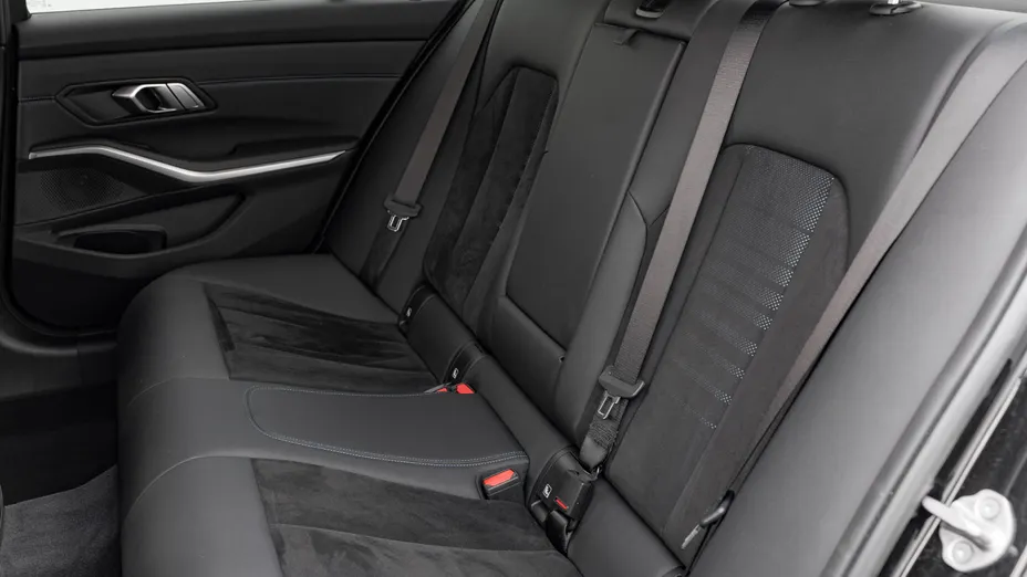 BMW Seria 3 318i M Sport aut