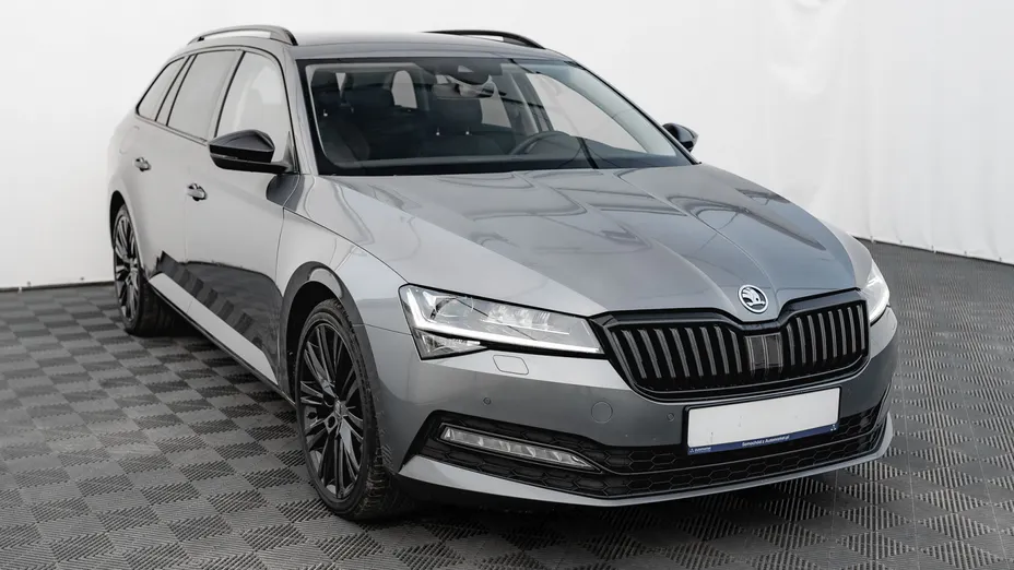 SKODA Superb Superb 2.0 TDI SCR Style DSG