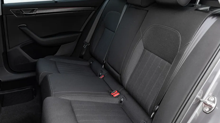 SKODA Superb Superb 2.0 TDI SCR Style DSG