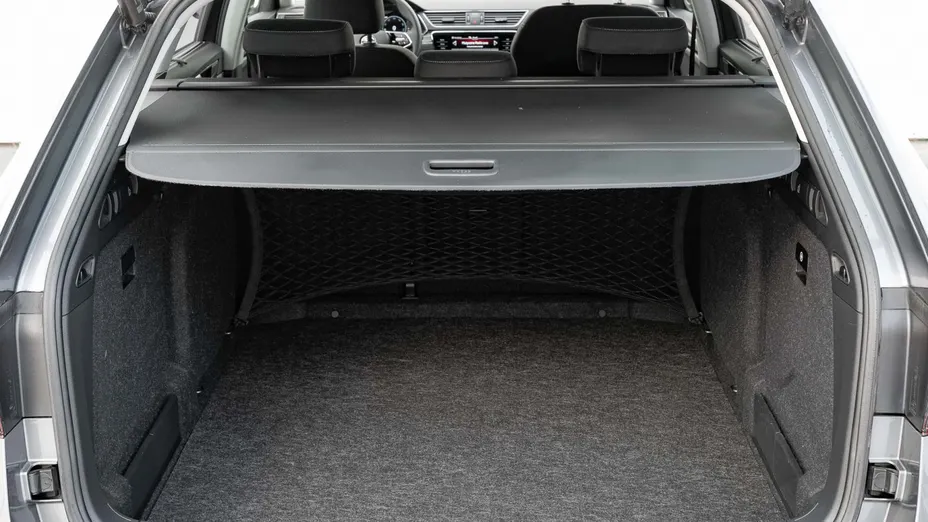 SKODA Superb Superb 2.0 TDI SCR Style DSG