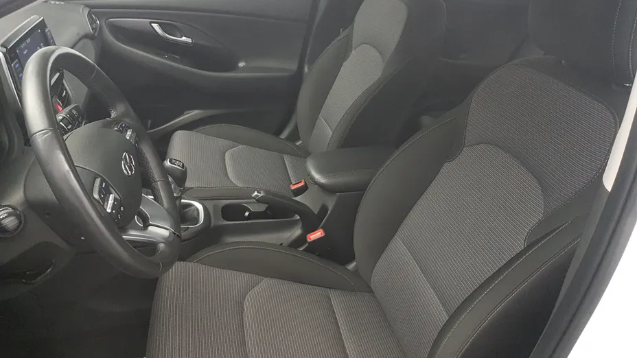 HYUNDAI i30 i30 1.0 T-GDI Modern