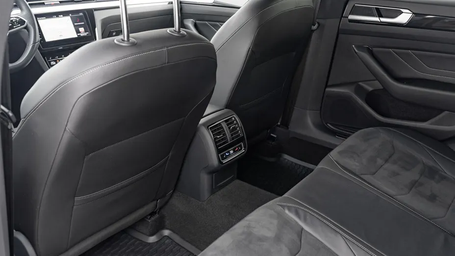 VOLKSWAGEN Arteon Arteon 2.0 TDI 4Motion R-Line DSG