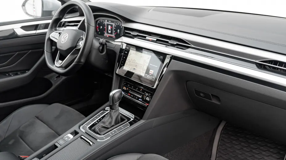 VOLKSWAGEN Arteon Arteon 2.0 TDI 4Motion R-Line DSG