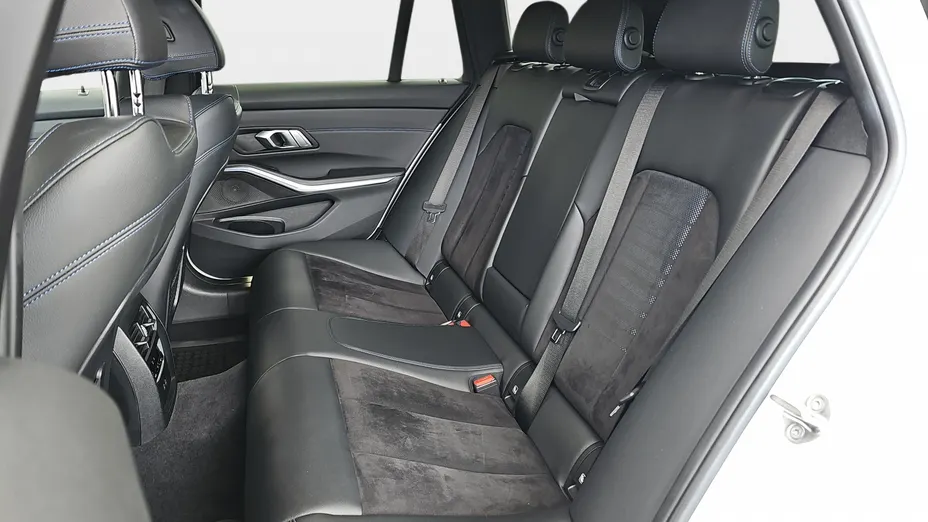 BMW Seria 3 320d xDrive mHEV M Sport sport-aut