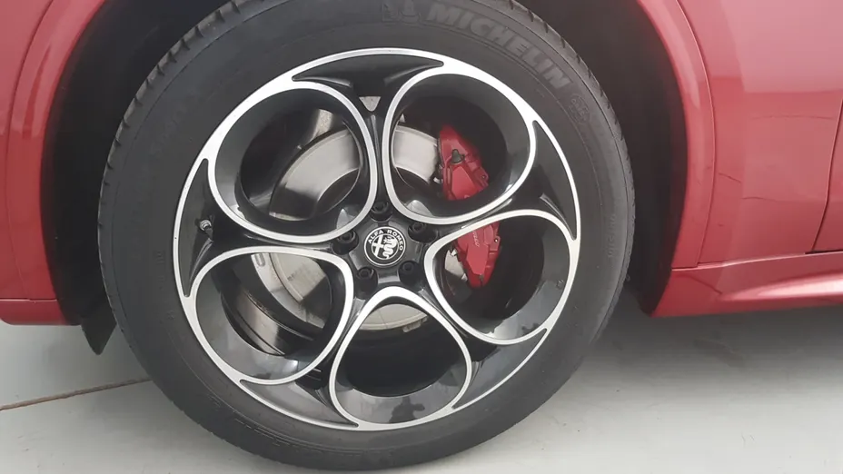 ALFA ROMEO Stelvio Stelvio 2.0 Turbo Veloce Q4 aut