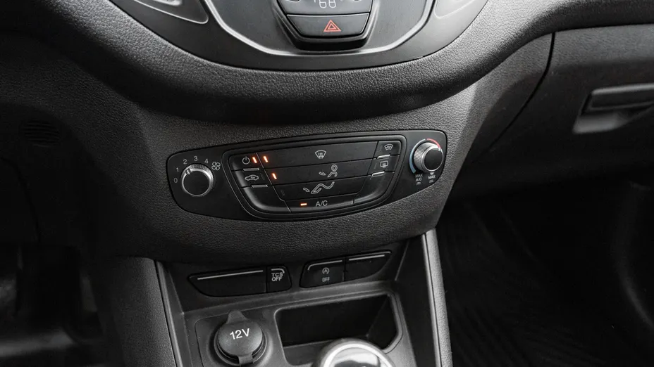 FORD Transit Courier Transit Courier 1.5 TDCi Trend