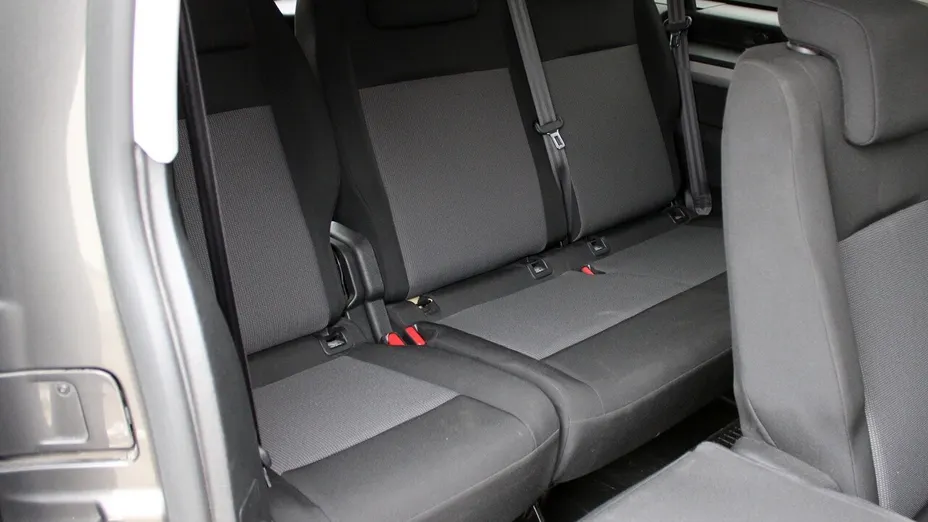 PEUGEOT Traveller Traveller 2.0 BlueHDi Long Active