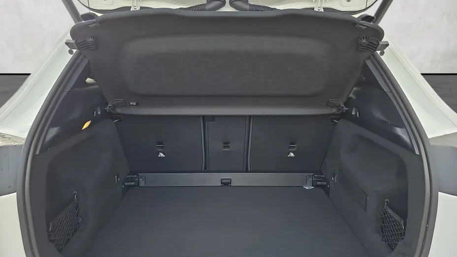 MERCEDES-BENZ GLA GLA 200 AMG Line Nowy